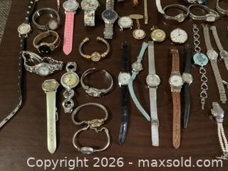 MaxSold Auction: Over 50 Vintage Watches  - Ajax (Ontario, Canada) SELLER MANAGED Reseller Online Auction - Pickering Beach Road