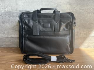 MaxSold Auction: Vintage NIB Brenthaven Business Cases Rafael-II Briefcase - Los Altos (California, USA) SELLER MANAGED Estate Sale Online Auction - Holt Avenue