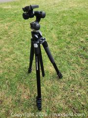 MaxSold Auction: Manfrotto 460MG Geared Head, Magnesium/Aluminum, Black - Toronto (Ontario, Canada) SELLER MANAGED Downsizing Online Auction - Valecrest Drive