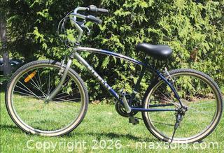 MaxSold Auction: Minelli Leader 26" Comfort/City Cruiser Bike, 18" Chromoly Frame, Blue - Toronto (Ontario, Canada) SELLER MANAGED Downsizing Online Auction - Valecrest Drive