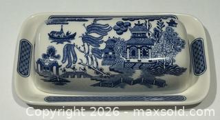 MaxSold Auction: Vintage Churchill Japan Blue Willow Covered Butter Dish & 2 Sets of Salt & Pepper Shakers - Burlington (Ontario, Canada) SELLER MANAGED Estate Sale Online Auction - Fairview Street (STORAGE)