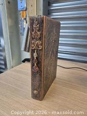 MaxSold Auction: Sons of Fortune by Jeffrey Archer — Decorative Hardcover - Toronto (Ontario, Canada) SELLER MANAGED Reseller Online Auction -  Cranfield Road