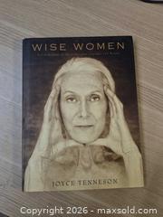 MaxSold Auction: Wise Women by Joyce Tenneson — Hardcover - Toronto (Ontario, Canada) SELLER MANAGED Reseller Online Auction -  Cranfield Road