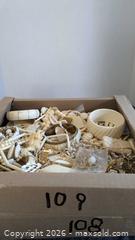MaxSold Auction: Lot of Costume Jewelry Bone and Cream & Gold Mixed Lot - Cambridge (Ontario, Canada) SELLER MANAGED Reseller Online Auction - Dakin Crescent