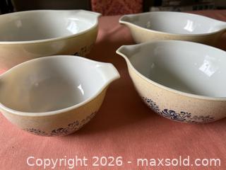 MaxSold Auction: Pyrex 4-Piece Nesting Tempered Glass Bowl Set, Blue Floral - San Jose (California, USA) SELLER MANAGED Estate Sale Online Auction - Sproul Court