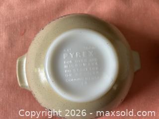 MaxSold Auction: Pyrex 4-Piece Nesting Tempered Glass Bowl Set, Blue Floral - San Jose (California, USA) SELLER MANAGED Estate Sale Online Auction - Sproul Court