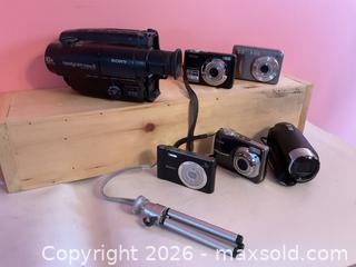 MaxSold Auction: Cameras - North Dundas (Ontario, Canada) SELLER MANAGED Estate Sale Online Auction - Nation Valley Road