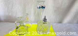 MaxSold Auction: Four (4) Pc Nice Collectible Glass Lot - Ottawa (Ontario, Canada) SELLER MANAGED Downsizing Online Auction -  Woodpark Way
