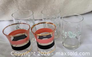 MaxSold Auction: Two (2) 1950s glasses + 3 Vintage Corelle Callaway Ivy pattern juice glasses (5) Glass Lot - Ottawa (Ontario, Canada) SELLER MANAGED Downsizing Online Auction -  Woodpark Way