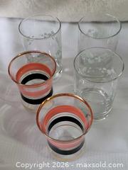 MaxSold Auction: Two (2) 1950s glasses + 3 Vintage Corelle Callaway Ivy pattern juice glasses (5) Glass Lot - Ottawa (Ontario, Canada) SELLER MANAGED Downsizing Online Auction -  Woodpark Way