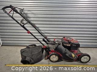 MaxSold Auction: Craftsman 21-inch Self-Propelled Lawn Mower - Cypress(Texas, USA) PARTNER MANAGED Downsizing Online Auction - Woodworth Drive