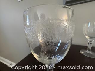 MaxSold Auction: Set of 6 Clear Etched Floral Red Wine Glasses - Ottawa (Ontario, Canada) SELLER MANAGED Downsizing Online Auction - Cheverton Avenue