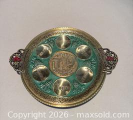 MaxSold Auction: 2 Seder Plates & Shalom Sign - Los Angeles (California, USA) PARTNER MANAGED Downsizing Online Auction - Sapphire Drive