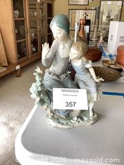 MaxSold Auction: Retired Lladró Porcelain Figurine "Sisters" - Los Angeles (California, USA) PARTNER MANAGED Downsizing Online Auction - Sapphire Drive