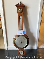 MaxSold Auction: Vintage Banjo Aneroid Barometer with Thermometer & Hygrometer - Los Angeles (California, USA) PARTNER MANAGED Downsizing Online Auction - Sapphire Drive