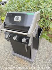 MaxSold Auction: Napoleon Rogue 3-Burner Gas Grill - Saanich (British Columbia, Canada) PARTNER MANAGED Moving Online Auction - Valewood Trail
