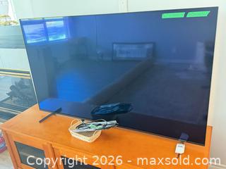 MaxSold Auction: Sony 65" Flat Screen TV - Saanich (British Columbia, Canada) PARTNER MANAGED Moving Online Auction - Valewood Trail
