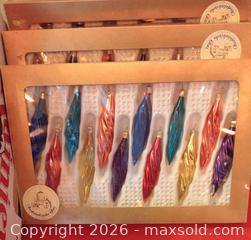 MaxSold Auction: Christmas Decor Lot Incl. Glass Moons & Rainbow Icicles - Hamilton (Ontario, Canada) SELLER MANAGED Estate Sale Online Auction - East 35th Street