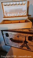 MaxSold Auction: Assorted display cases and jewelry box. - Janetville (Ontario, Canada) SELLER MANAGED Charity/Fundraising Online Auction - Janetville Road