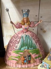 MaxSold Auction: 6 Jim Shore Wizard of Oz resin figurines - Easton (Massachusetts, USA) SELLER MANAGED Commercial Liquidation Online Auction - Belmont Street