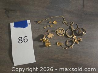 MaxSold Auction: 14K Yellow Gold SCRAP Jewelry Lot: Rings, Necklace, Pendants, Earrings - Los Angeles (California, USA) PARTNER MANAGED Moving Online Auction - W 36th Street (CONDO)