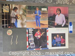 MaxSold Auction: Lots of Vintage Records - Los Angeles (California, USA) PARTNER MANAGED Moving Online Auction - W 36th Street (CONDO)