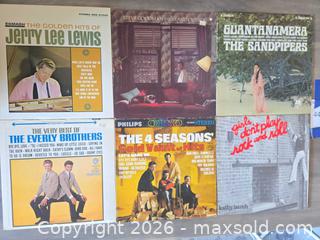 MaxSold Auction: Lots of Vintage Records Led Zeppelin, Jimi Hendrix, Rush, The Beatles - Los Angeles (California, USA) PARTNER MANAGED Moving Online Auction - W 36th Street (CONDO)