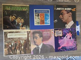 MaxSold Auction: Lots of Vintage Vinyl Records and Singles - Los Angeles (California, USA) PARTNER MANAGED Moving Online Auction - W 36th Street (CONDO)