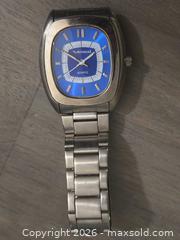 MaxSold Auction: Lots of Watches! Wristwatches, Pocket watch  - Los Angeles (California, USA) PARTNER MANAGED Moving Online Auction - W 36th Street (CONDO)