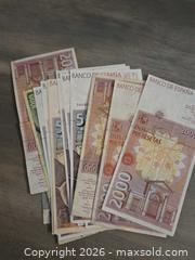 MaxSold Auction: Mixed Vintage International Banknotes (Obsolete Pre-Euro Notes) - Los Angeles (California, USA) PARTNER MANAGED Moving Online Auction - W 36th Street (CONDO)