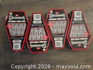 MaxSold Auction: Skelanimals Vinyl Figure & Keychain Lot and Other Items - Los Angeles (California, USA) PARTNER MANAGED Moving Online Auction - W 36th Street (CONDO)