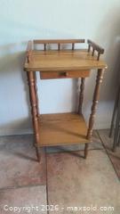 MaxSold Auction: Small table - Apache Junction (Arizona, USA) SELLER MANAGED Estate Sale Online Auction - South Pino Circle