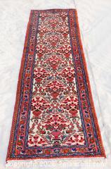 MaxSold Auction: Tafresh (Antique runner ) - Toronto (Ontario, Canada) SELLER MANAGED Downsizing Online Auction - Chesswood Drive