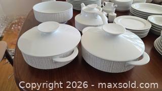 MaxSold Auction: Thomas (Germany) White Porcelain Dinnerware Set B - Ottawa (Ontario, Canada) PARTNER MANAGED Downsizing Online Auction - Dorothea Drive