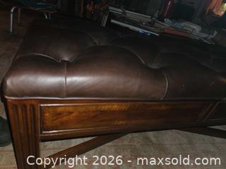MaxSold Auction: Samson International Dark Brown Genuine Leather Tufted Bench - Glendale (California, USA) SELLER MANAGED Estate Sale Online Auction -  Rancho Avenue