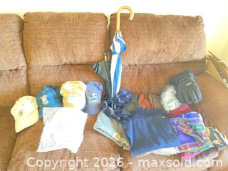 MaxSold Auction: Mixed Lot of 8–12 Winter Hats, Scarves, Gloves & Umbrellas - Denver (Colorado, USA) PARTNER MANAGED Estate Sale Online Auction - Fenton Street