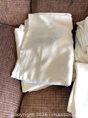 MaxSold Auction: Mixed White & Floral Linen Set — Tablecloths, Napkins, Fitted Sheet - Denver (Colorado, USA) PARTNER MANAGED Estate Sale Online Auction - Fenton Street
