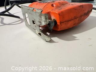 MaxSold Auction: Black & Decker Orange Corded Jig Saw 120V - Hamilton (Ontario, Canada) SELLER MANAGED Downsizing Online Auction - Bobalink Road.