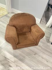 MaxSold Auction: Brown Microfiber Children's Chair, Toddler Size - Hamilton (Ontario, Canada) SELLER MANAGED Downsizing Online Auction - Bobalink Road.