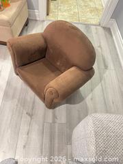 MaxSold Auction: Brown Microfiber Children's Chair, Toddler Size - Hamilton (Ontario, Canada) SELLER MANAGED Downsizing Online Auction - Bobalink Road.