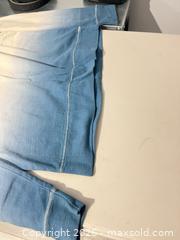 MaxSold Auction: Jack & Jones Men's Cotton Crew Neck Sweater, Size L - Hamilton (Ontario, Canada) SELLER MANAGED Downsizing Online Auction - Bobalink Road.