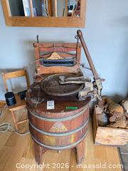 MaxSold Auction: Antique Red Star Hand Crank Washing Machine D - Oro-Medonte (Ontario, Canada) Downsizing Online Auction - Ridge Road East