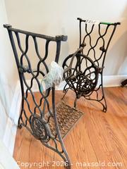 MaxSold Auction: Antique Singer Cast Iron Sewing Machine Base/Stand D - Oro-Medonte (Ontario, Canada) Downsizing Online Auction - Ridge Road East