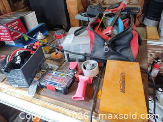 MaxSold Auction: Hand & Power Tool Accessories, Router Bit Set and More C - Oro-Medonte (Ontario, Canada) Downsizing Online Auction - Ridge Road East