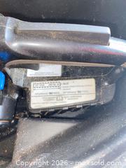 MaxSold Auction: Poulan / Poulan Pro 18 in Gas Chainsaw C - Oro-Medonte (Ontario, Canada) Downsizing Online Auction - Ridge Road East