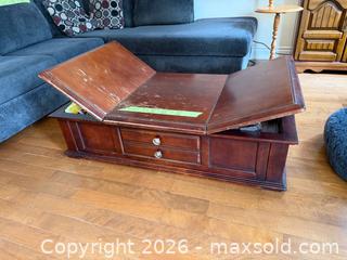 MaxSold Auction: Coffee Table - Oakville (Ontario, Canada) SELLER MANAGED Moving Online Auction - Hayhurst Crescent