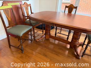 MaxSold Auction: Solid Hardwood Dining Table with Insert Extension and 4 Chairs - Oakville (Ontario, Canada) SELLER MANAGED Moving Online Auction - Hayhurst Crescent