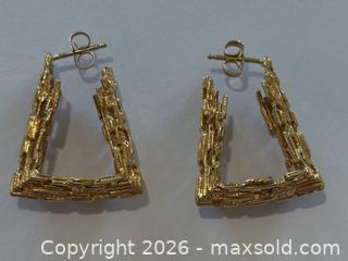 MaxSold Auction: (14K Gold) Vintage Triangle Hoop Earrings - Burnaby (British Columbia, Canada) PARTNER MANAGED Estate Sale Online Auction - Neville Street
