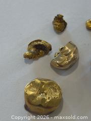 MaxSold Auction: (Gold) Dental Scraps, Crowns, & Gold Pieces - Burnaby (British Columbia, Canada) PARTNER MANAGED Estate Sale Online Auction - Neville Street