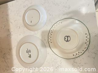 MaxSold Auction: Lot of Ceramic & Porcelain Decorative Fruit Motif Plates - Bakersfield (California, USA) PARTNER MANAGED Moving Online Auction - Grecian Laurel Drive